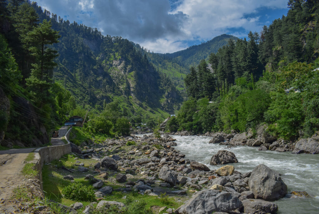 kunhar-river